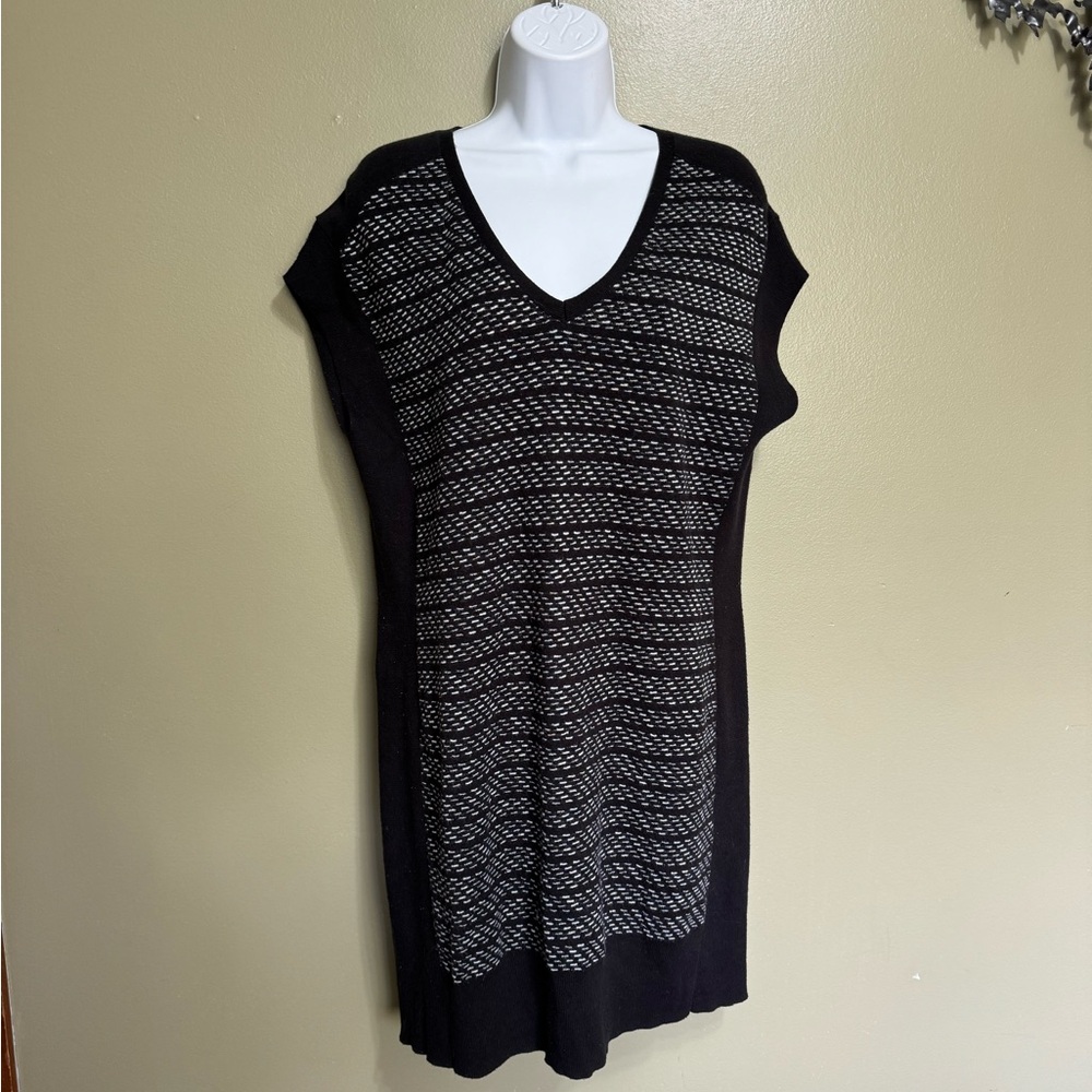 Athleta Sleeveless Sweater Dress, Size M